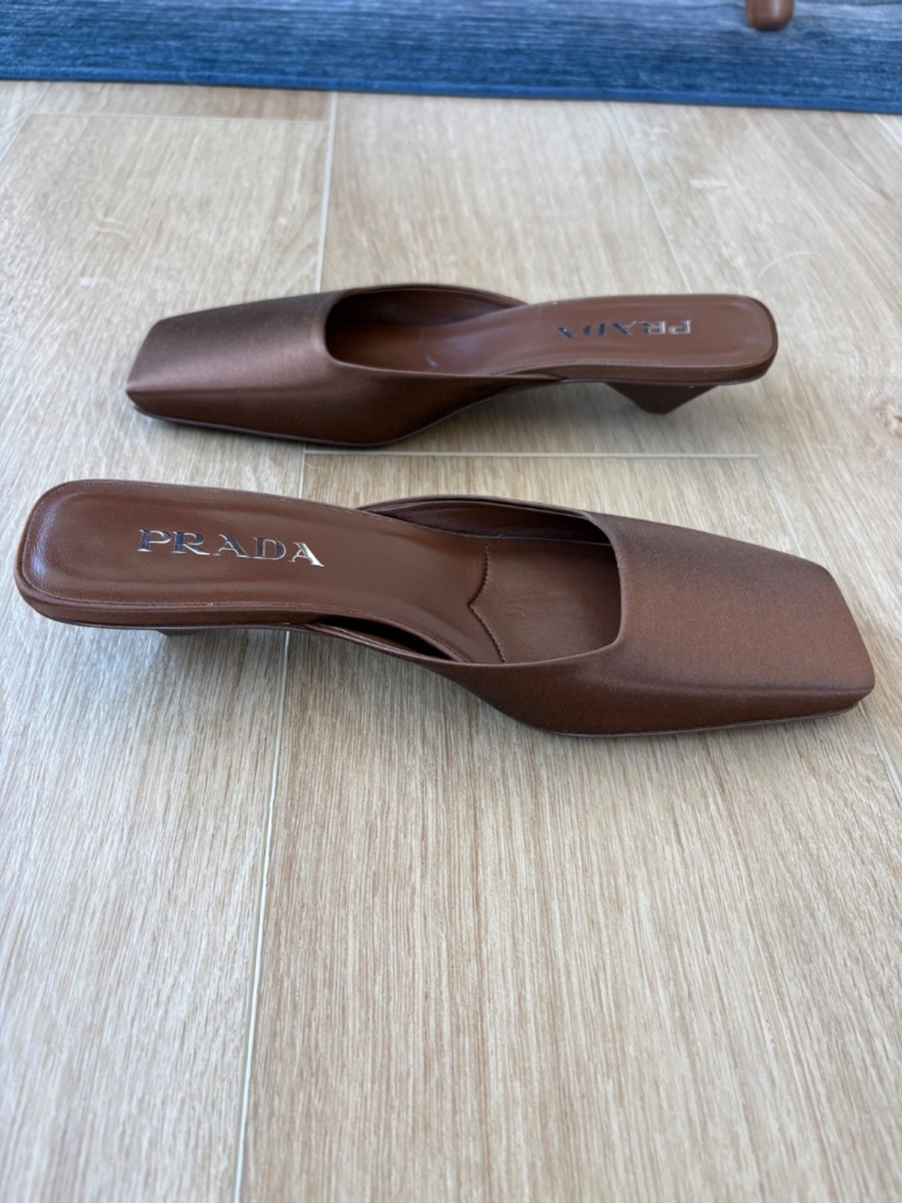 NWT Prada Satin Mules - Size 36 - Picture 4 of 5